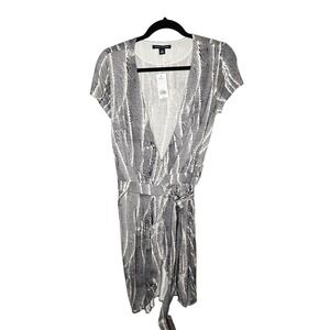 Banana Republic Women's Black and White Striped Grain Stretch Wrap Dress Size S
